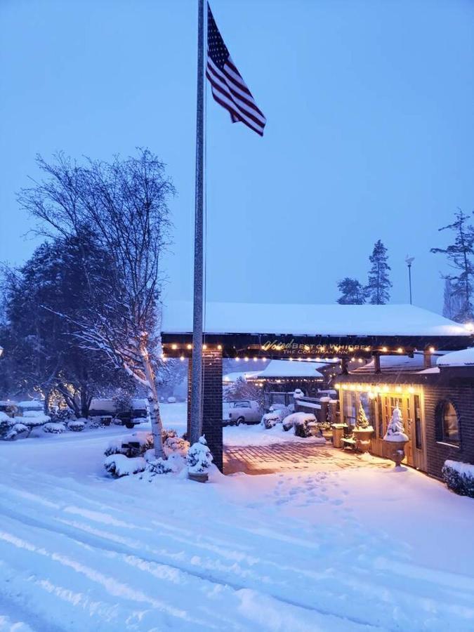 Coachman Inn Oak Harbor Exterior foto